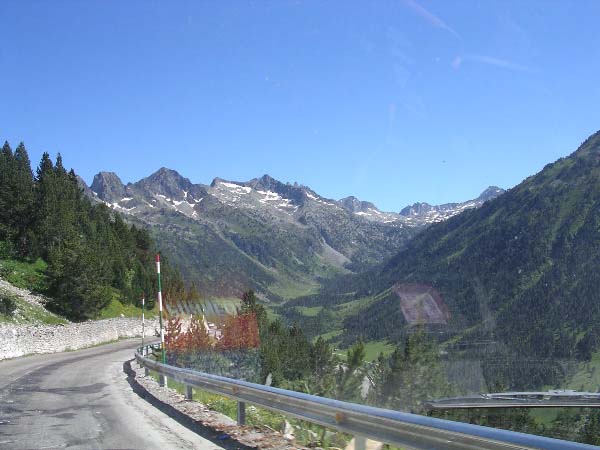 the Vall d'Arran into France
